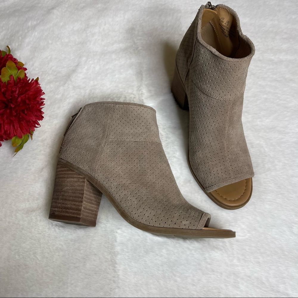 Franco Sarto Peek-a-boo Booties